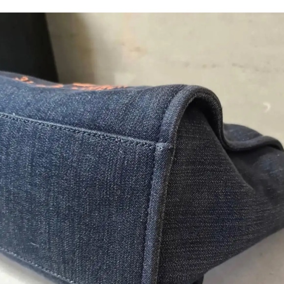 Authentic CHANEL Navy and Orange Logo Satchel - Picture 5 of 15